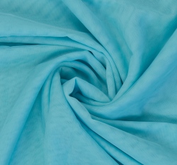 Jemný tyl světlejší tyrkysový