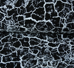 Úplet potisk rozpraskaná zemina černá