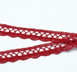 Krajka paličkovaná 18 mm červená