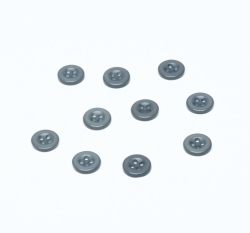Knoflík čtyřdírkový, tmavě šedý