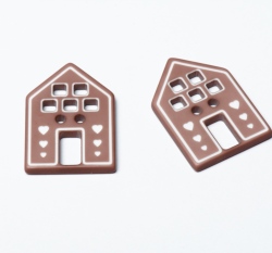 Knoflík ve tvaru domečku se srdíčky pudrový tmavší