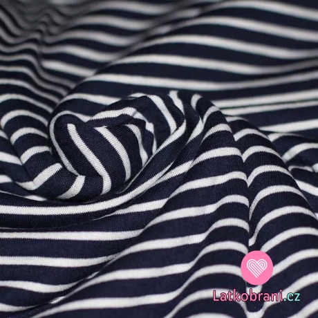 Viskózový úplet potisk proužky námořnicky modrá-bílá