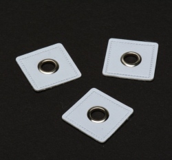 Koženkový čtvereček s průchodkou Šedá sv./Nikl