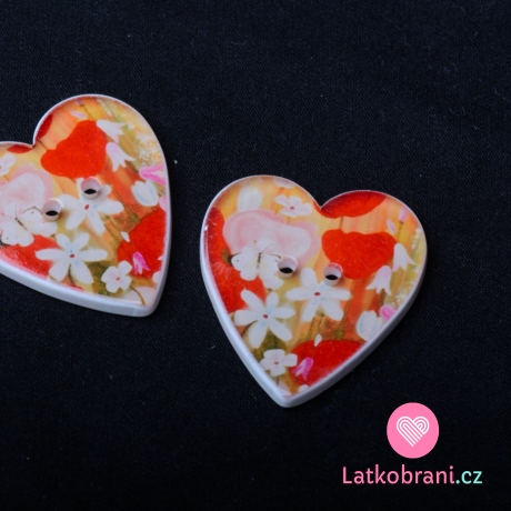 Knoflík srdíčko s motýlky a květinami - velké