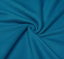 Pletenina, svetrovina královsky modrá