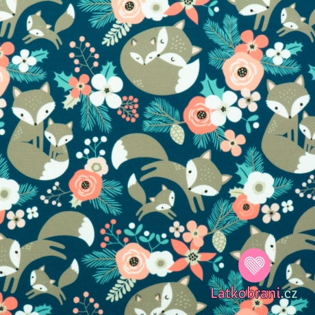 Softshell potisk lištičky mezi květy na tmavě modré 