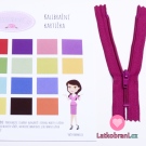 Zip spirálový nedělitelný amarantový 15 cm