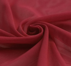 Síťovina strečová tmavě červená