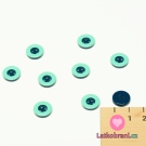 Knoflík kulatý, modrý se zeleným okrajem