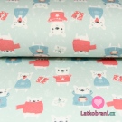 Teplákovina medvěd ve svetru s dárky na modroučké