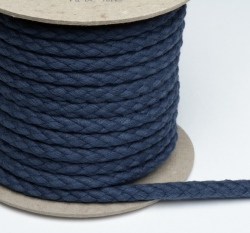 Šňůra oděvní bavlněná tmavě modrá 8,8 mm