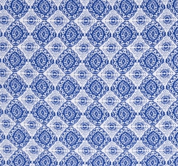 Viskóza potisk ornamenty na modré / bílé 