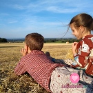 Teplákovina potisk vínový medvídek Méďa na béžové rybí kosti