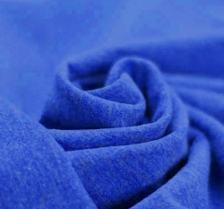 Teplákovina barevná příze kobaltově modrá melé