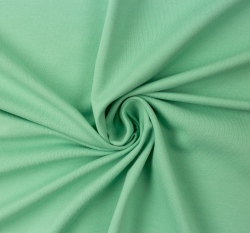 Úplet jednobarevný pastelově zelený