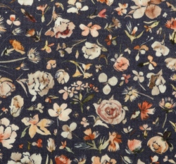 Dvojitá gázovina / mušelín květiny na modré navy, BIO