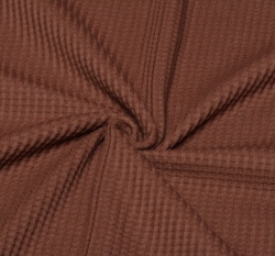 Vaflový úplet hnědý