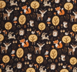 Úplet potisk lesní zvířátka na černé