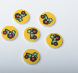 Knoflík kulatý, dětský traktůrek na žluté