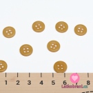 Knoflík kulatý, čtyřdírkový hořčicový