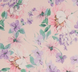 Viskóza potisk květy na pastelově růžové