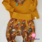 Teplákovina potisk lesní zvířátka na okrové, lehce počesaná