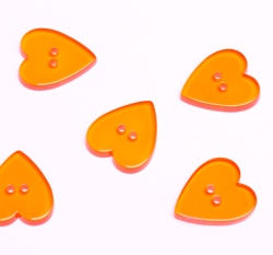 Knoflík srdíčko hladké, průhledné oranžové