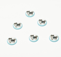 Knoflík kulatý, dětský pejsek na světle modré