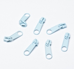 Jezdec k metrážovému zipu 5 mm Modrá světlá