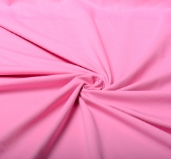 Jednobarevný úplet sladce růžový