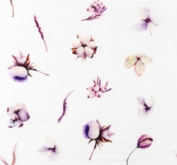 Dvojitá gázovina / mušelín květy s fialkovým nádechem na bílé  