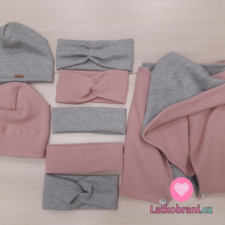 čepice, šála, čelenky