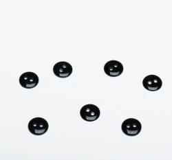 Knoflík černý malý