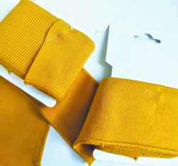 Náplet kusový okrovohořčicová 135 cm