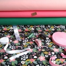 Barevný pugét na černé