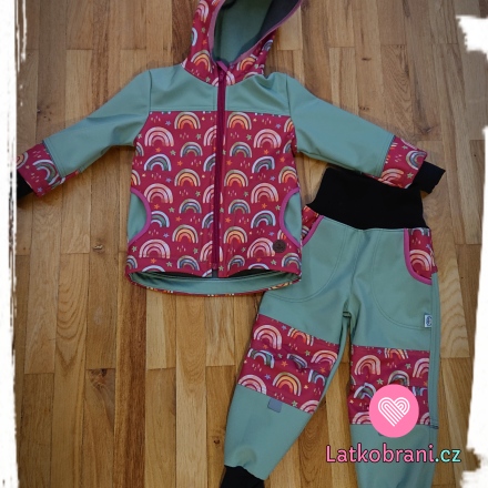 Duhová souprava pro holčičku