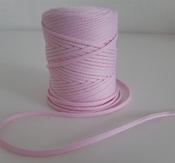 Šňůra oděvní kulatá  PES 4 mm ledově růžová