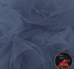 Jemný tyl jeansově modrý tmavší