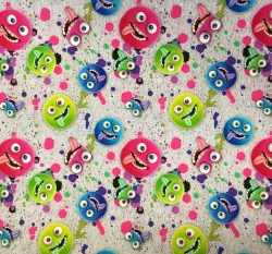 Teplákovina potisk drzí smajlíci na šedém podkladu s barevnými kaňkami