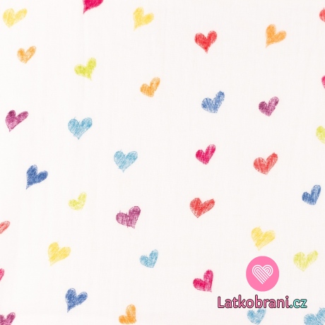 Dvojitá gázovina / mušelín malovaná barevná srdíčka na bílé