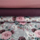 Kytice růží na šedé