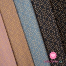 Úplet potisk geometrické tvary na tmavě modré