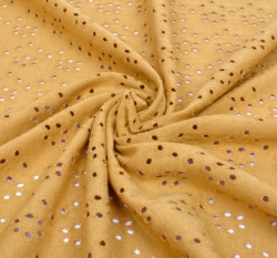 Úplet s dírkovanou výšivkou (madeira) jednobarevný okrový