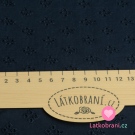 Viskóza s dírkovanou výšivkou kytiček na námořnické modré
