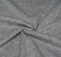 Svetrovina šedé melange