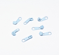 Jezdec k metrážovému zipu 3 mm Modrá světlá