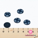 Knoflík kulatý potisk karafiáty na modré tmavší