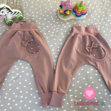 Dívčí kalhoty