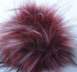 Bambule na čepici vínová - dlouhý chlup